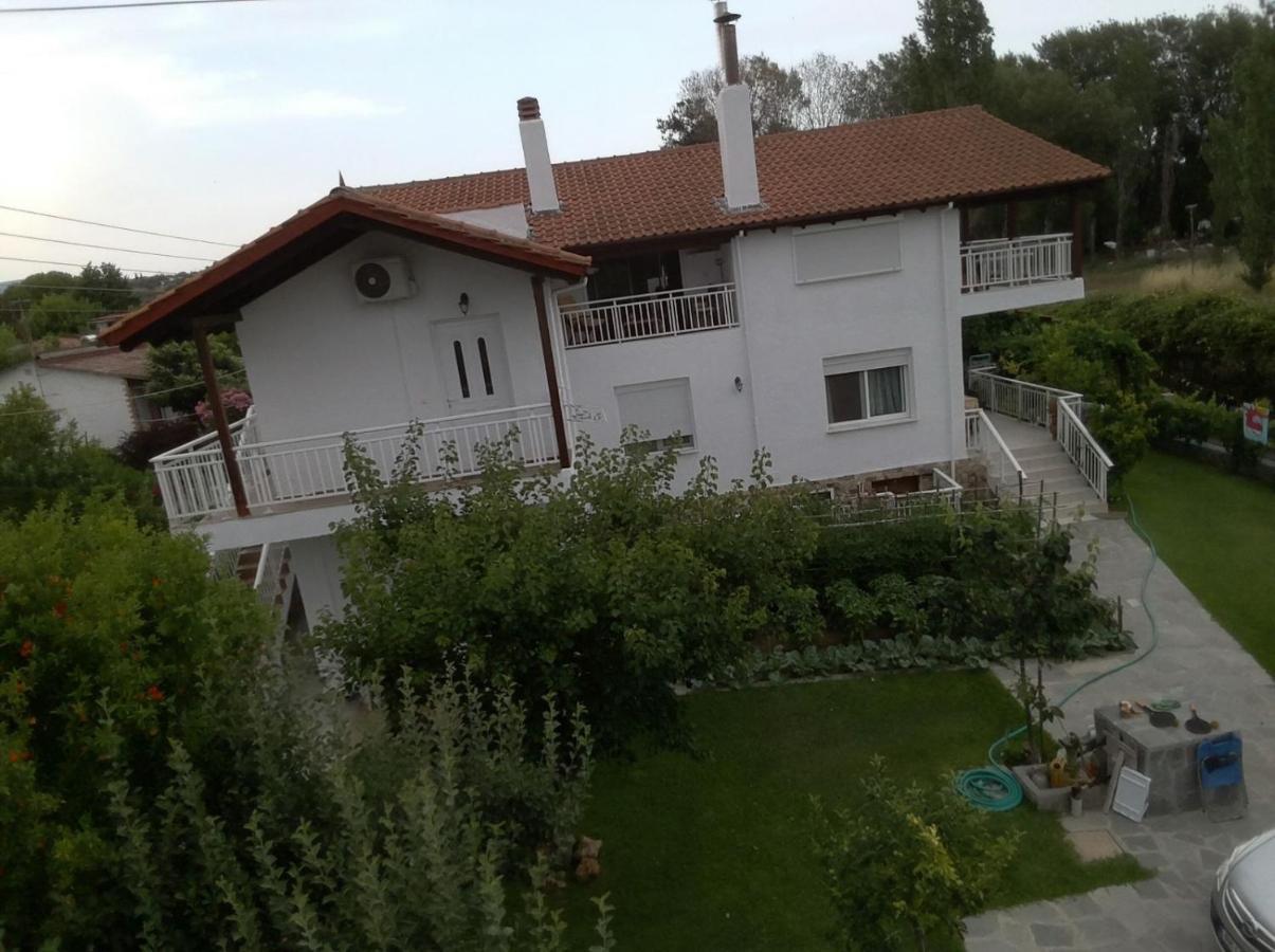 Katerina Rooms Nea Kallikrateia Exterior photo