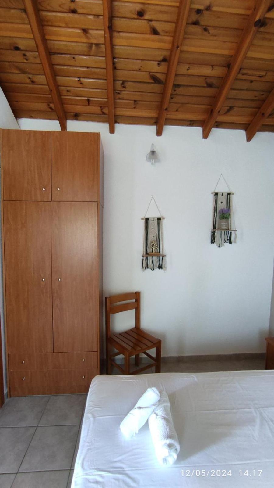 Katerina Rooms Nea Kallikrateia Exterior photo